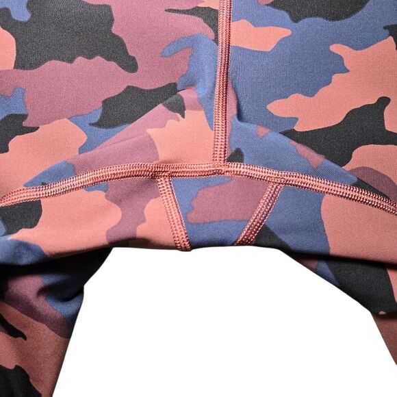 Lululemon Wunder Under HR Tight 25" - Heritage 365 Camo Smoky Red Night - Picture 11 of 11
